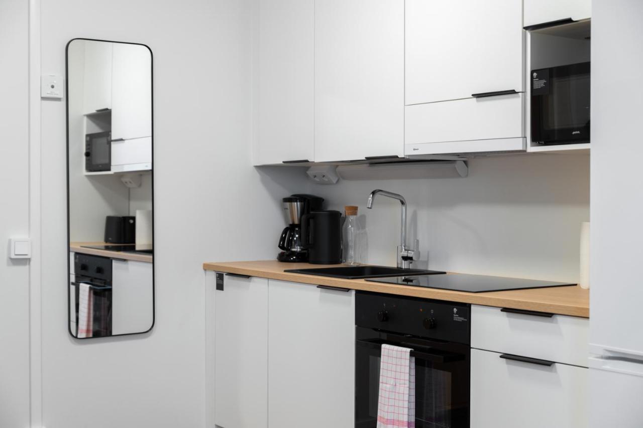 Forenom Serviced Apartments Pori Antinkatu Bagian luar foto
