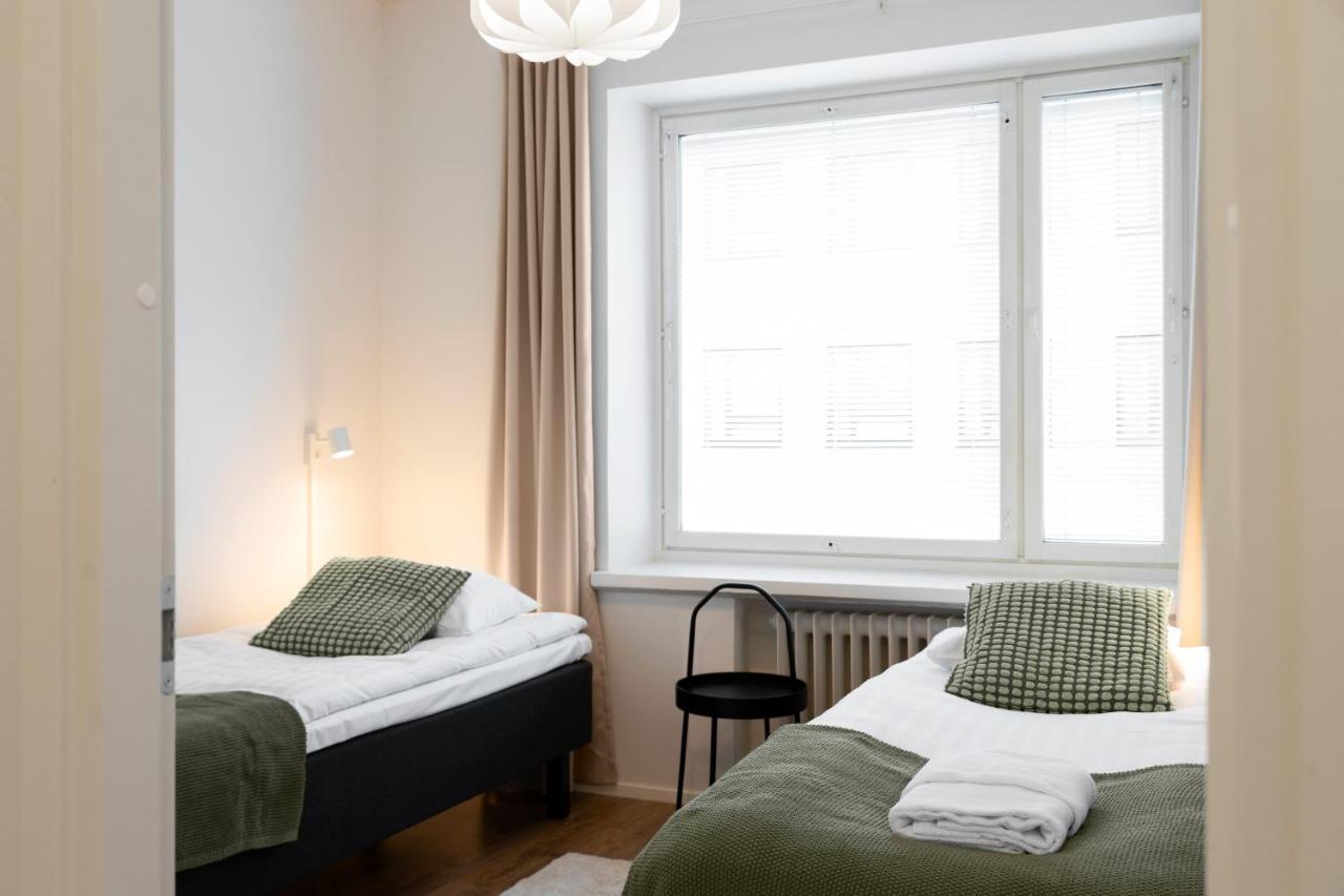 Forenom Serviced Apartments Pori Antinkatu Bagian luar foto